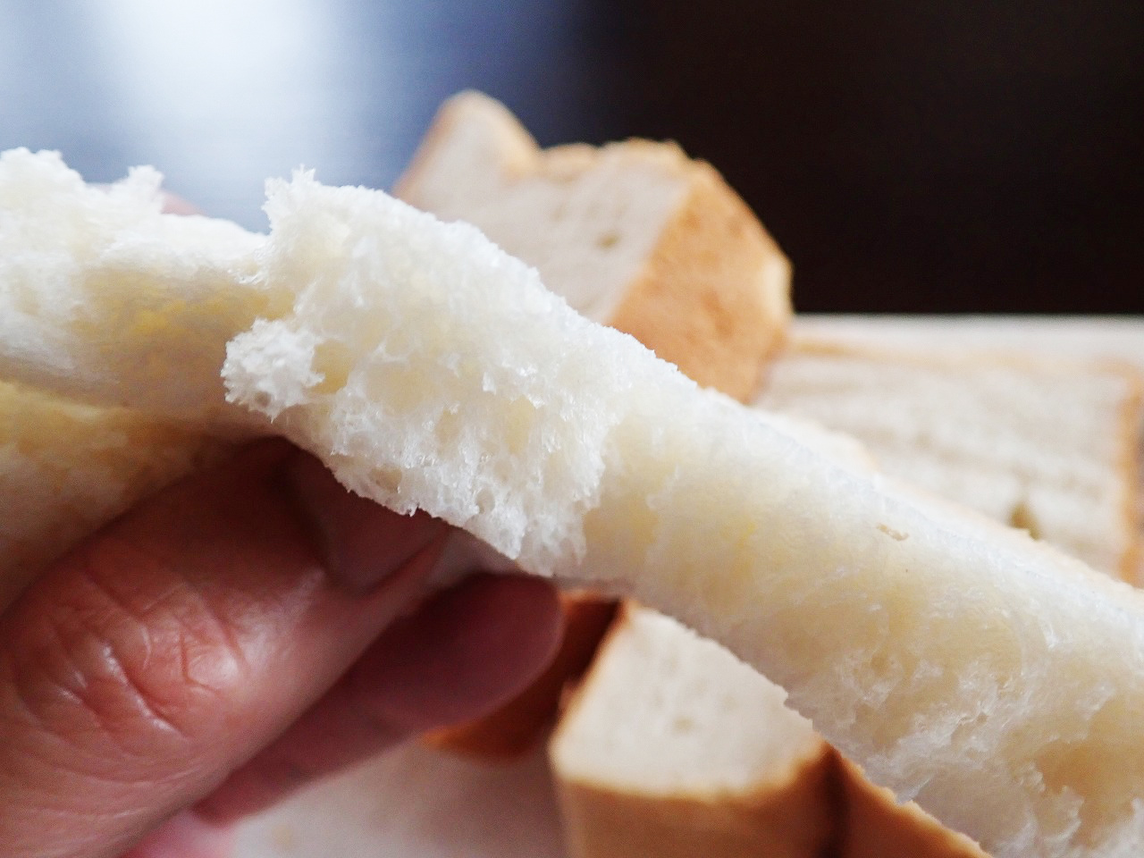 『アールベイカー』の美味しい食パン「パンドミ」