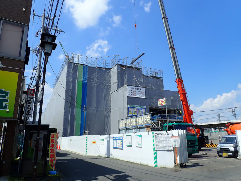 東武東上線の隣接地の工事の様子