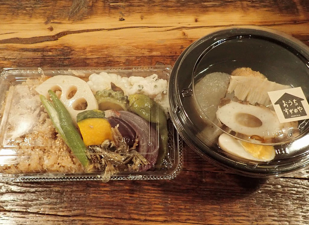 川越の『すずのや』のおでん弁当