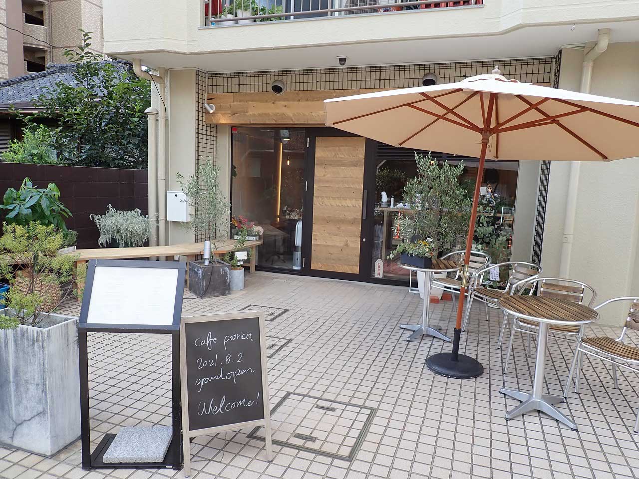 2021年8月にオープンした『cafe patricia（カフェパトリシア）』