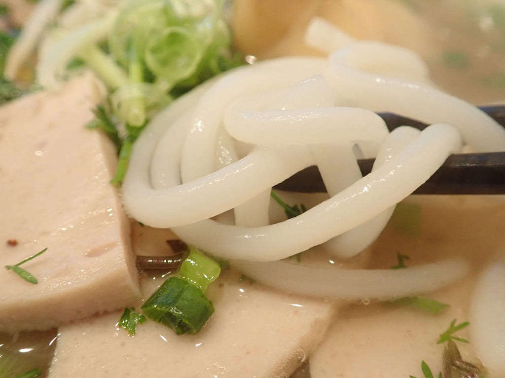 米粉の麺