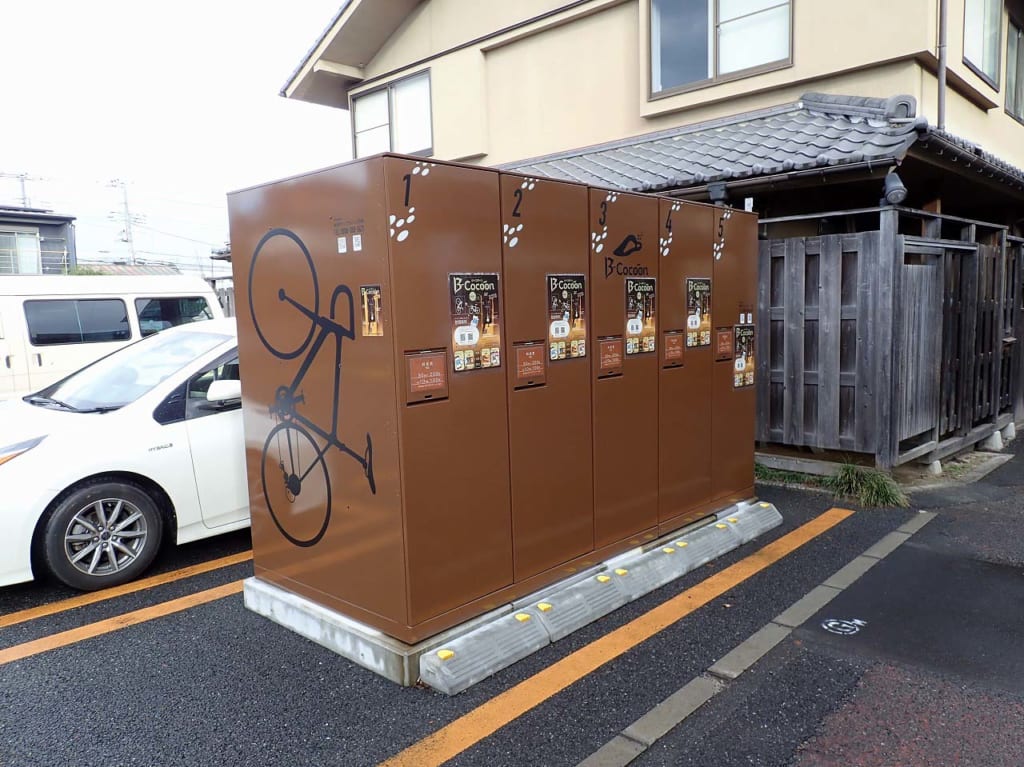 川越に設置された自転車駐輪ロッカー