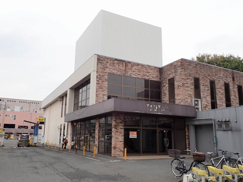 2024年4月はテナント募集となっている『TSUTAYA 鶴ヶ島店』の跡地