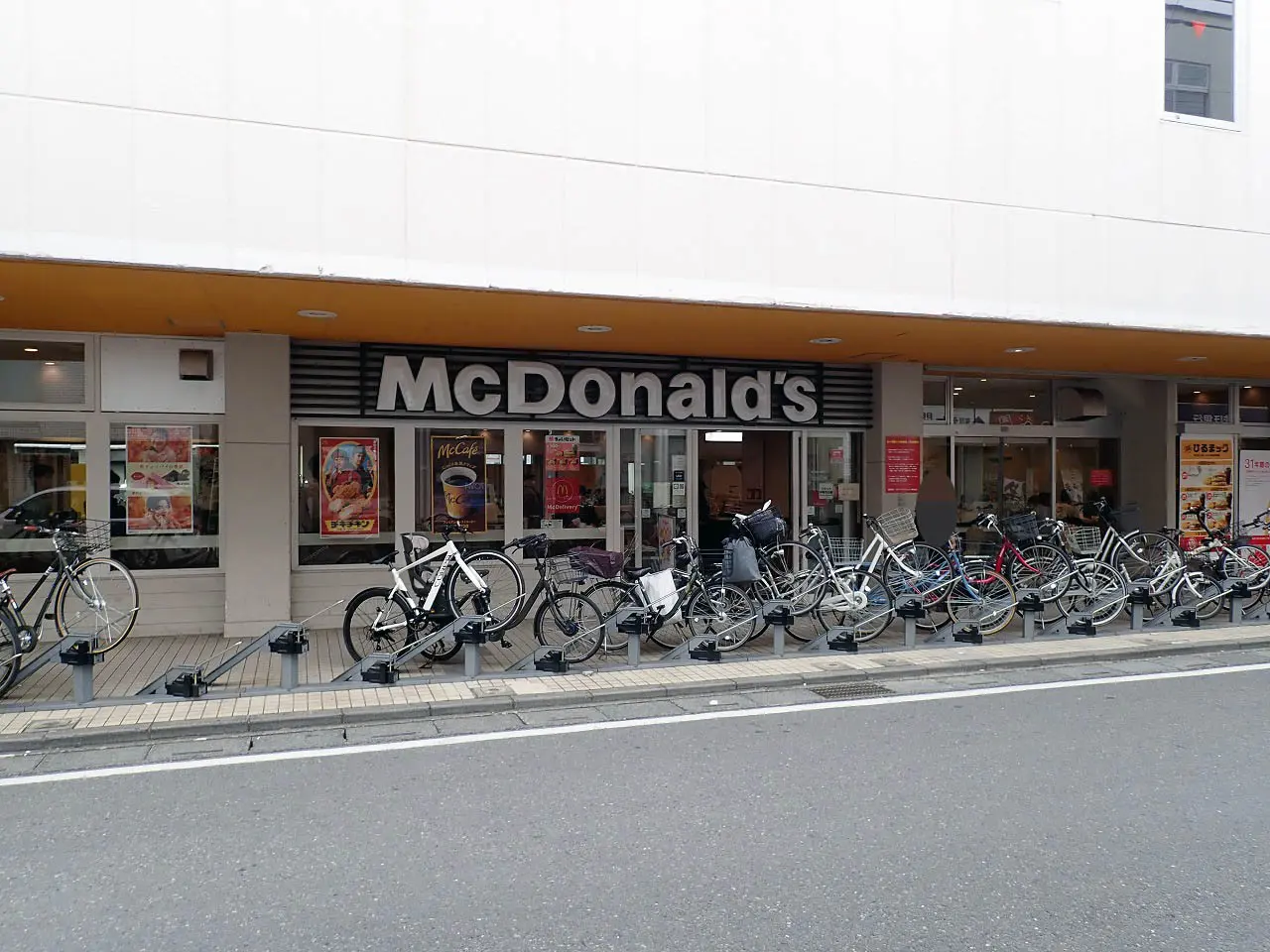 2024年11月に閉店の『マクドナルド 東武霞ヶ関店』