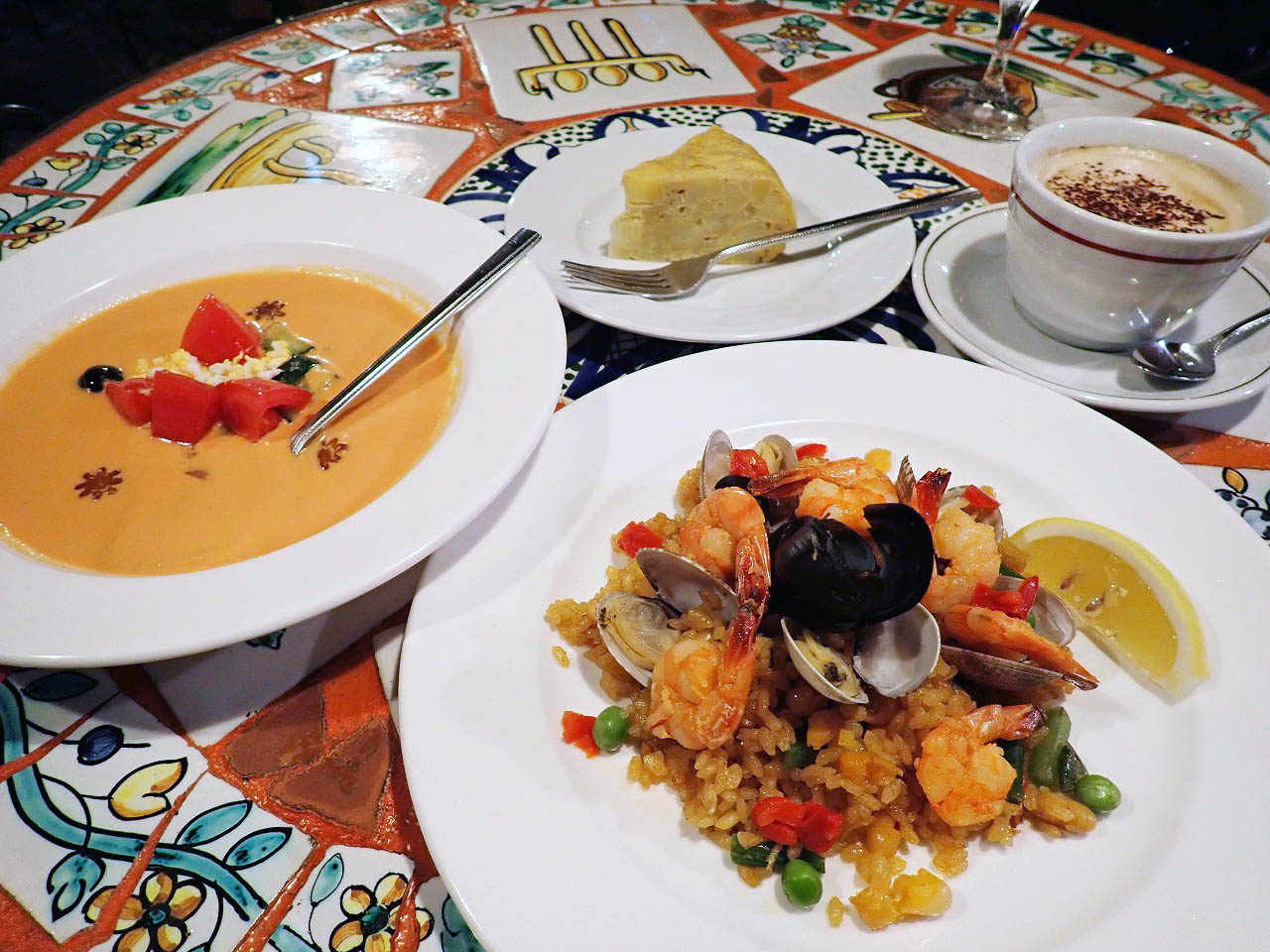 川越のスペイン料理の名店『すぺいん亭』